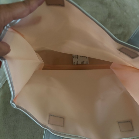 Tous Pink Plastic Bag - Picture 2 of 5